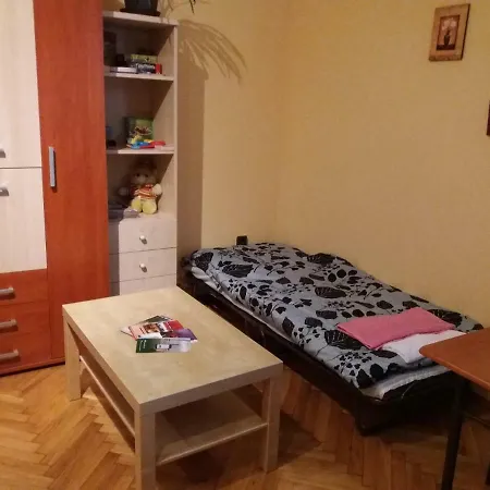شقة Kamilla Apartman إسترغوم