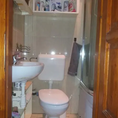 Kamilla Apartman *